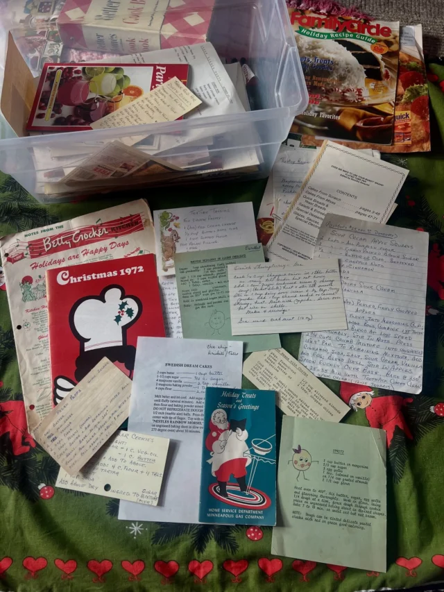 One of my biggest sources of inspiration for “new” recipes? The ones that I have accumulated from family, including this impressive collection from Jaye’s sweet grandma, whom we called Gam. I am pulling out a few of her cookie recipes to make this holiday season and am excited to feel her presence as I bake away. I may even have to don her festive apron while I do it! ♥️